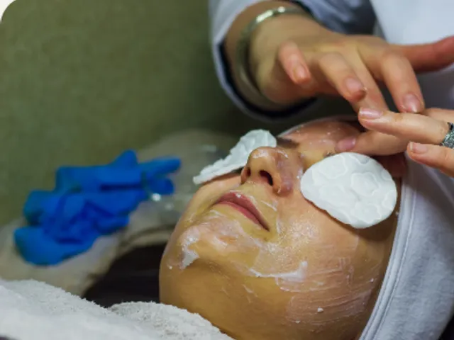 Home Biluminous Facial